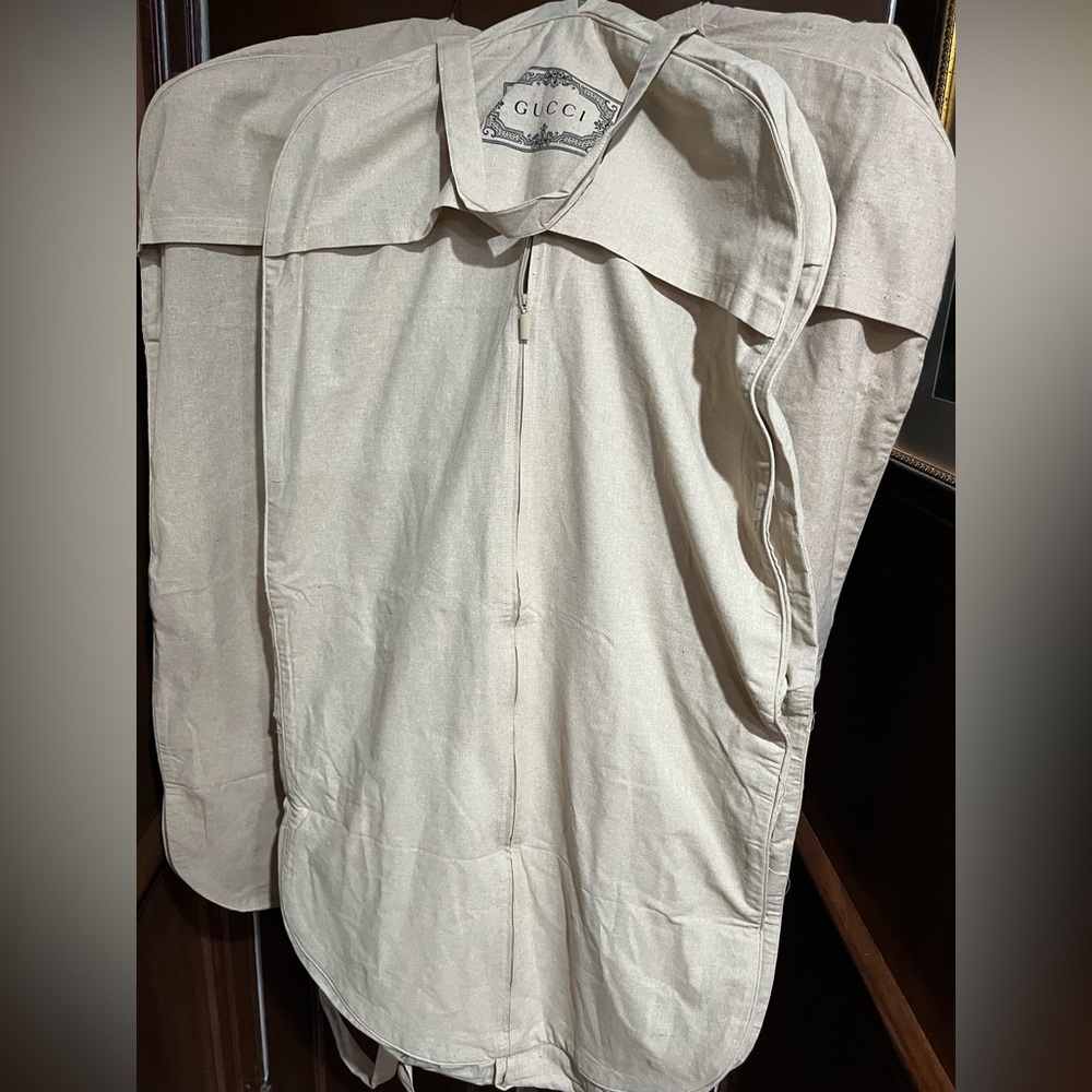 Gucci garment bag